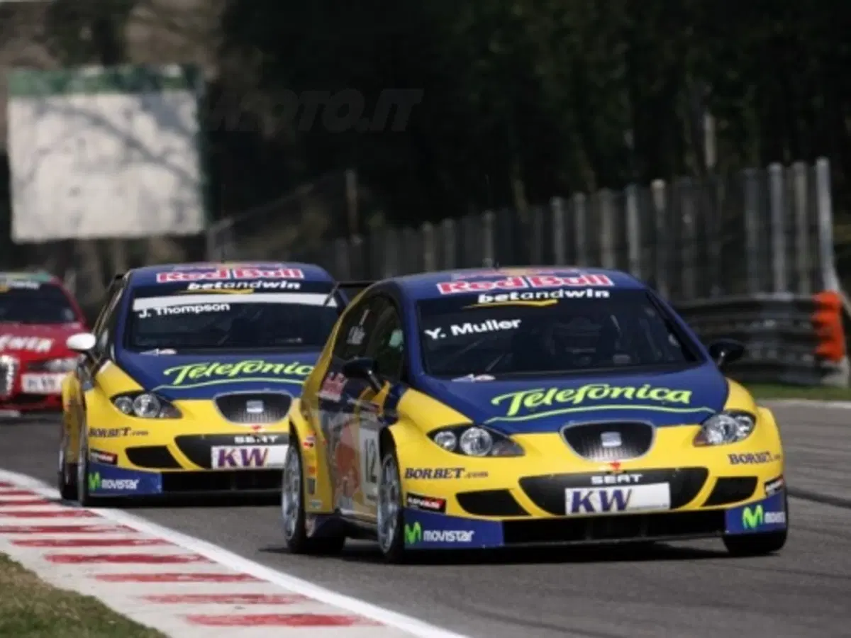 Yokohama: tecnologia WTCC nelle nuove Advan (5)