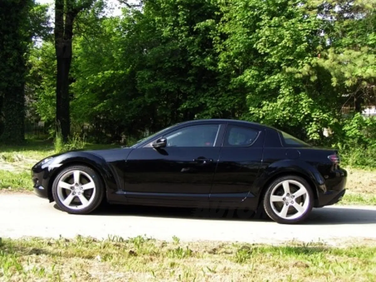 Mazda RX-8 (2)