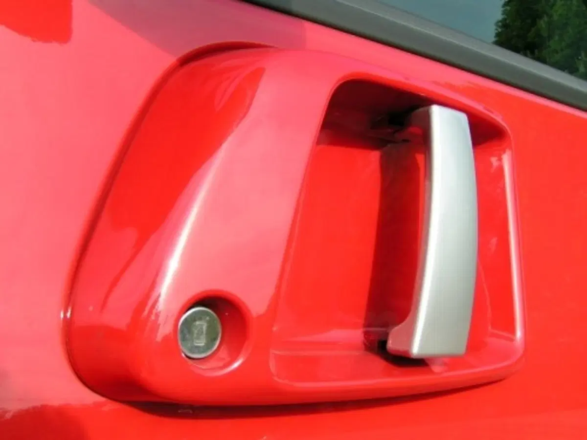 Peugeot 1007 (2)