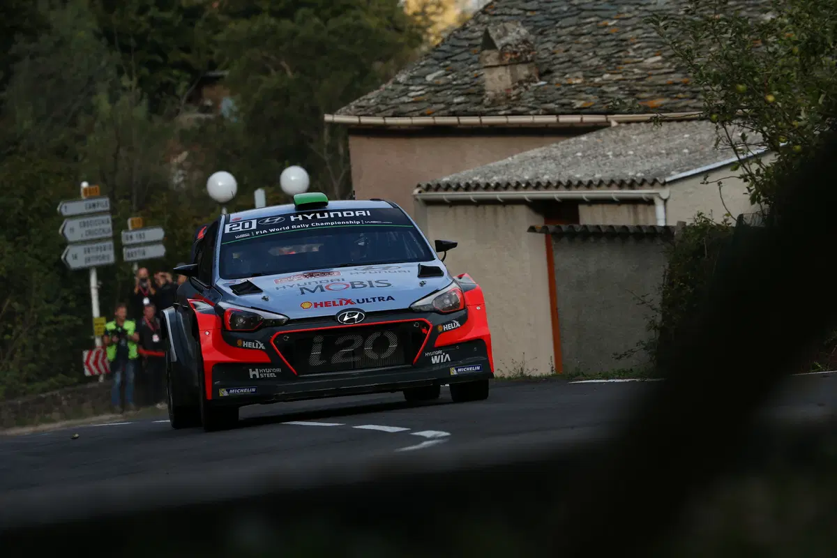 WRC con Hayden Paddon: Corsica (7)