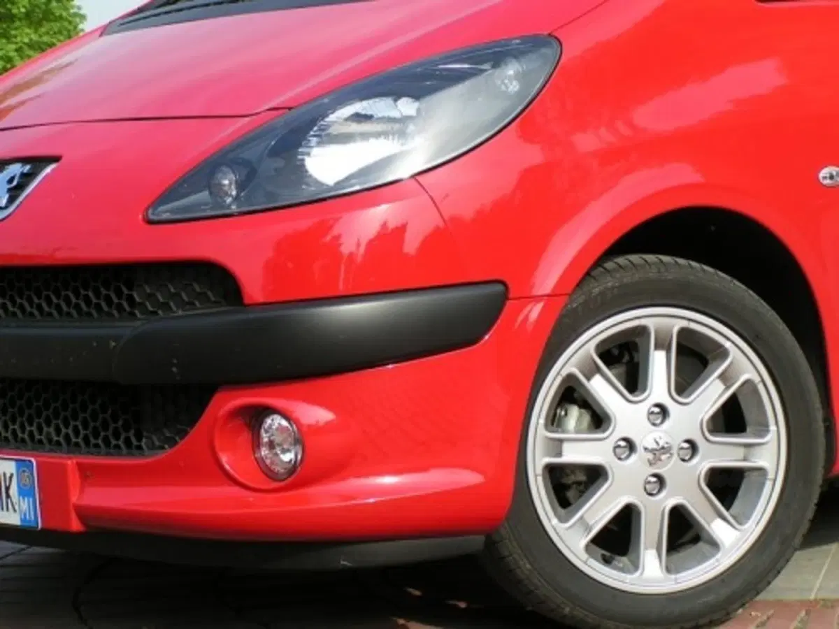 Peugeot 1007 (21)