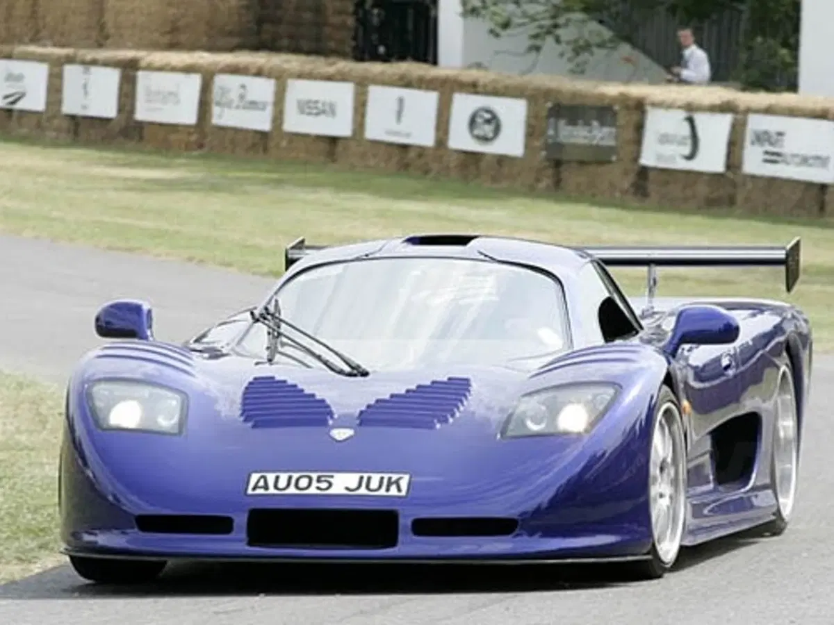 Mosler MT900
