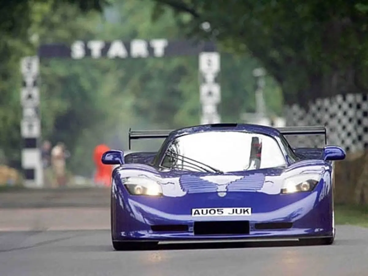 Mosler MT900 (4)