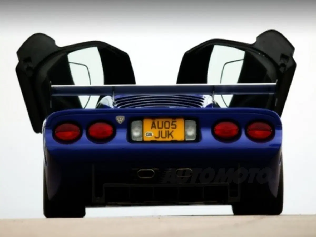 Mosler MT900 (13)