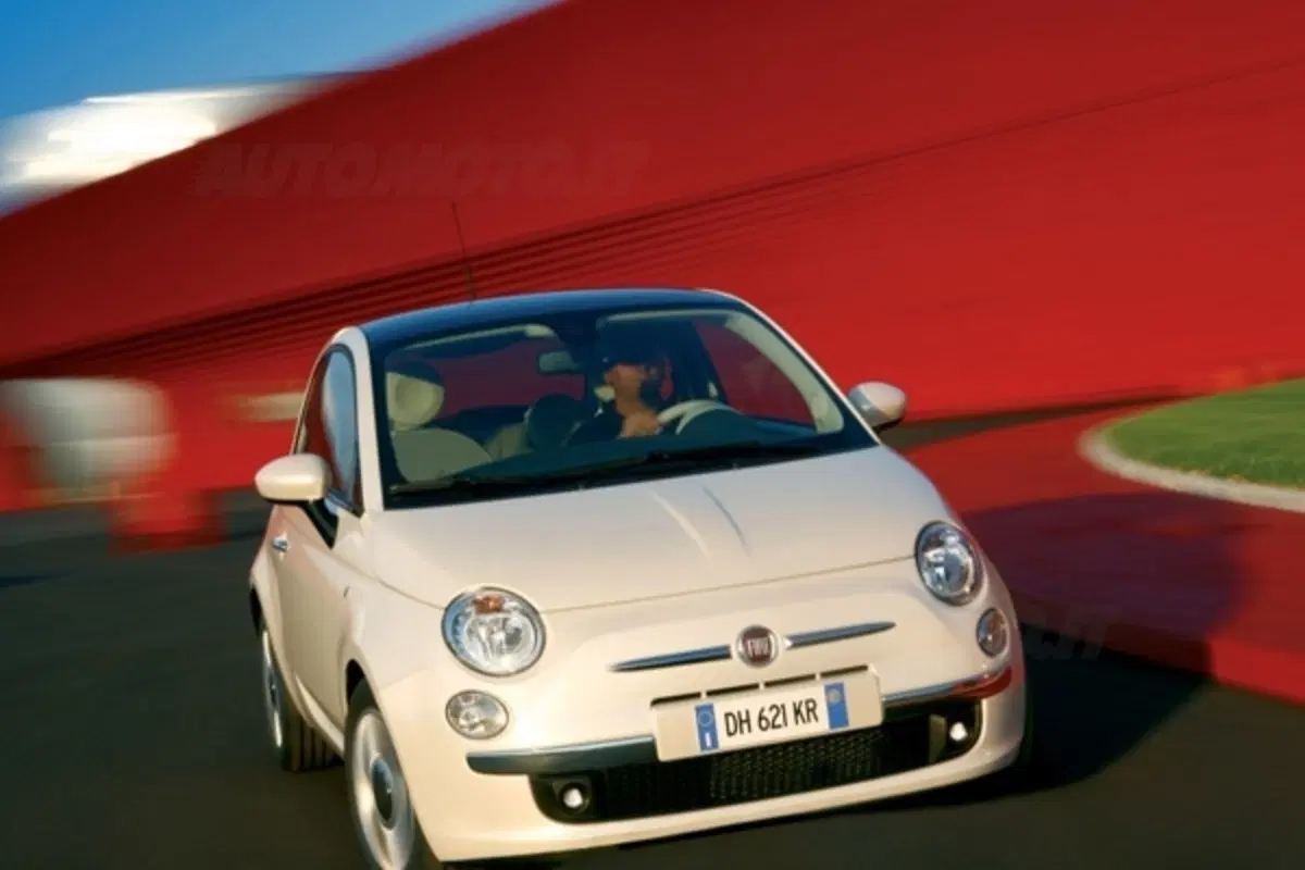 Nuova FIAT 500 (4)