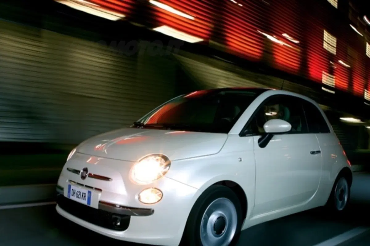 Nuova FIAT 500 (9)