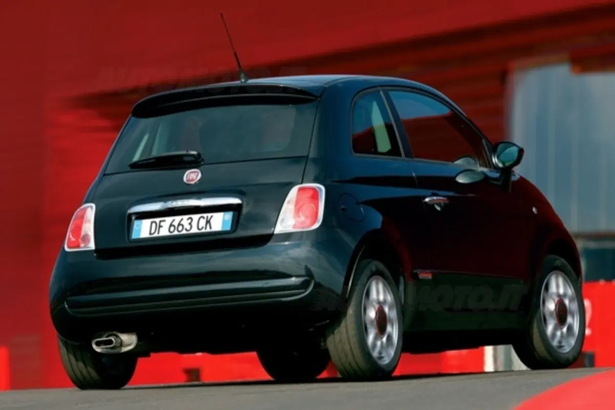Nuova FIAT 500 (17)