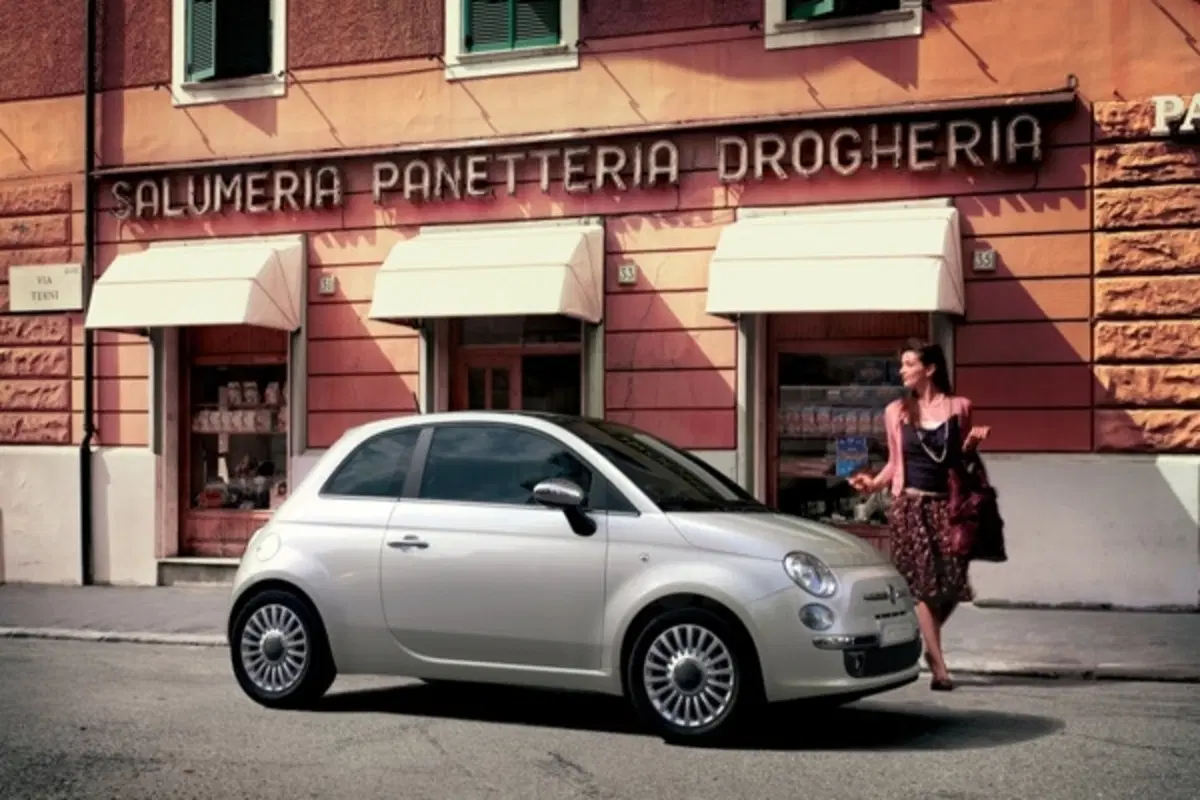 Nuova FIAT 500 (36)