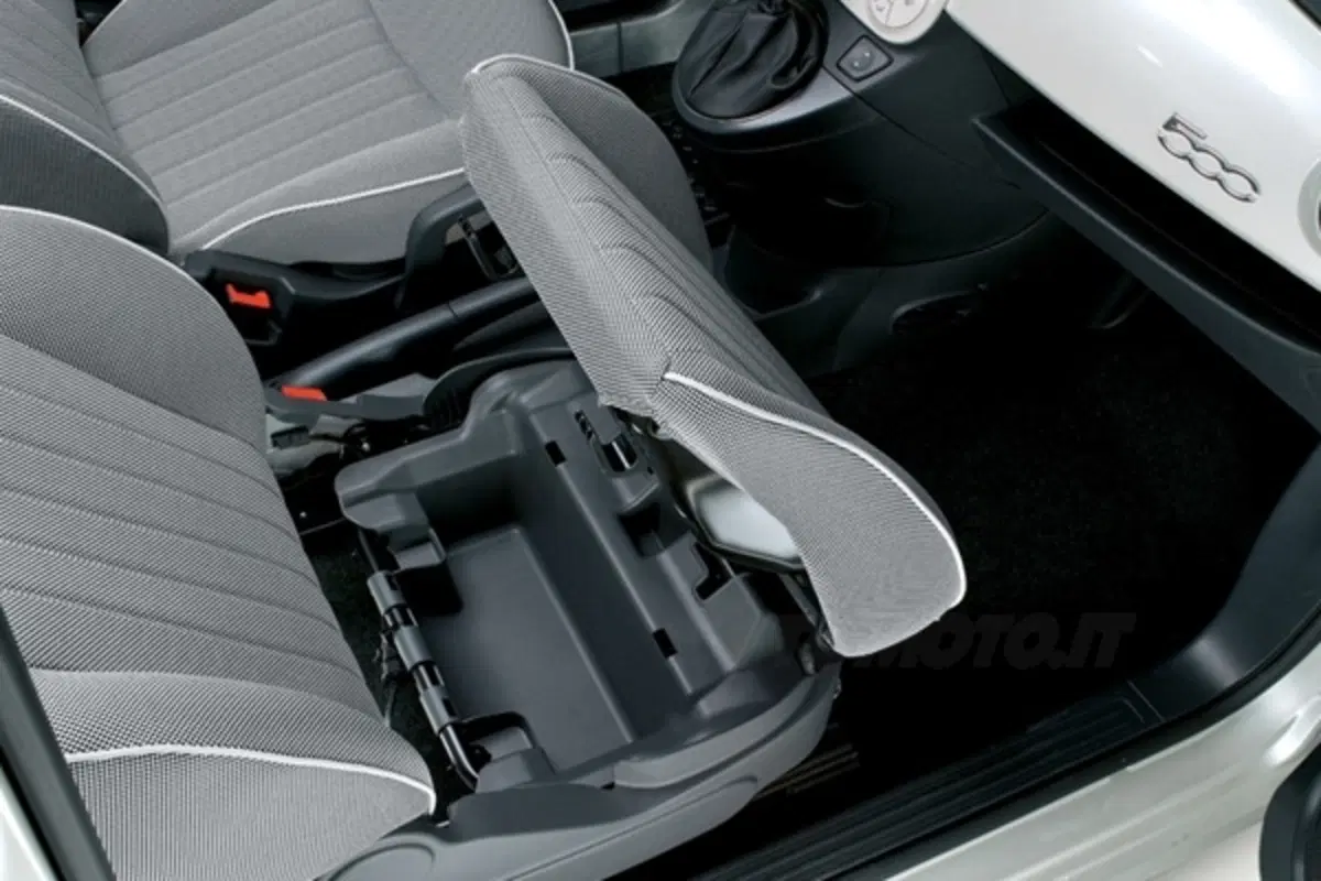 Nuova FIAT 500 (51)