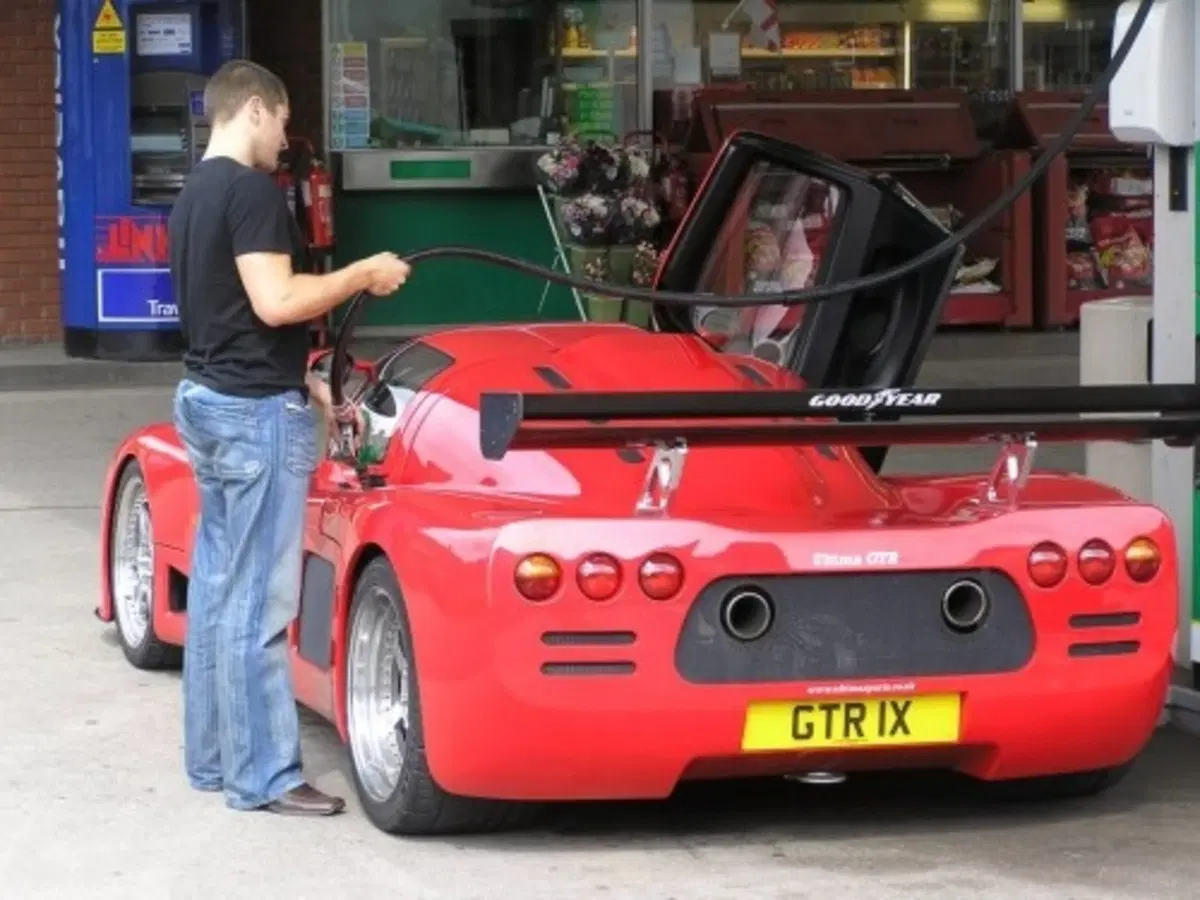 Ultima GTR 640 (5)