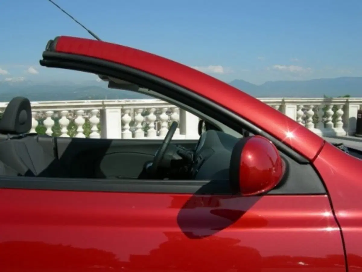 Nissan Micra (7)