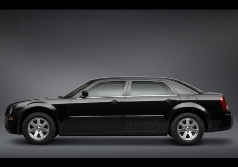 Chrysler 300C Long Wheelbase