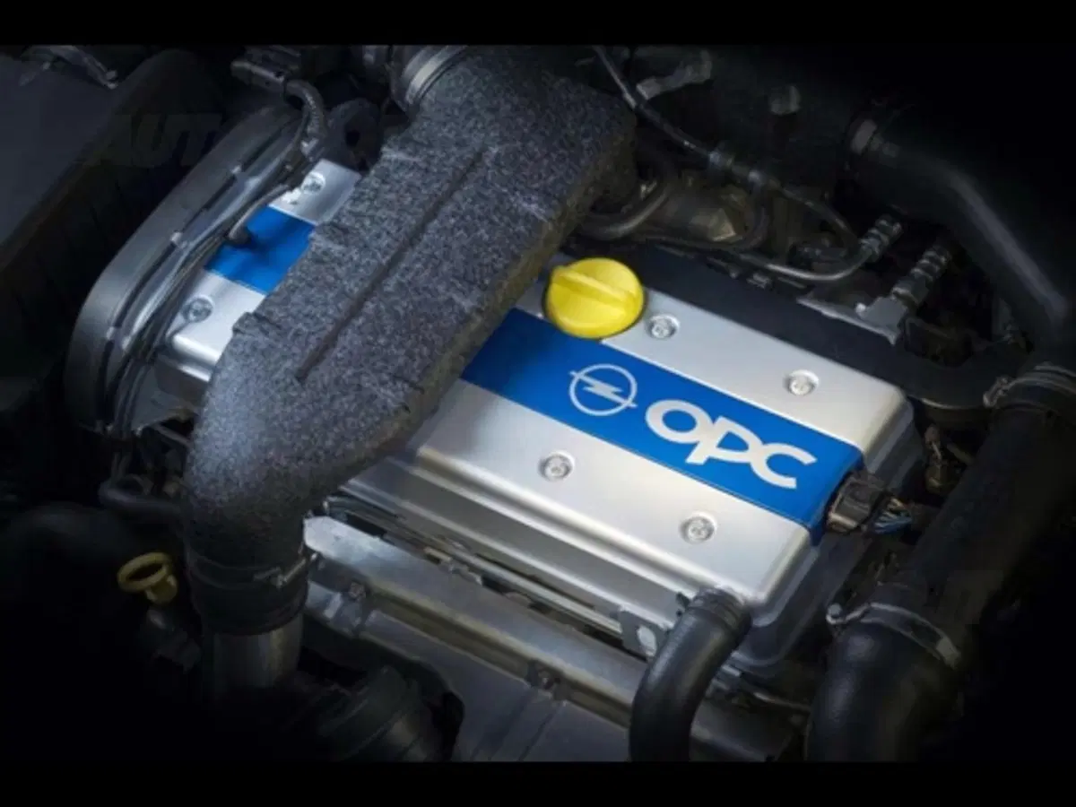 Opel Zafira OPC: record al 'Ring (8)