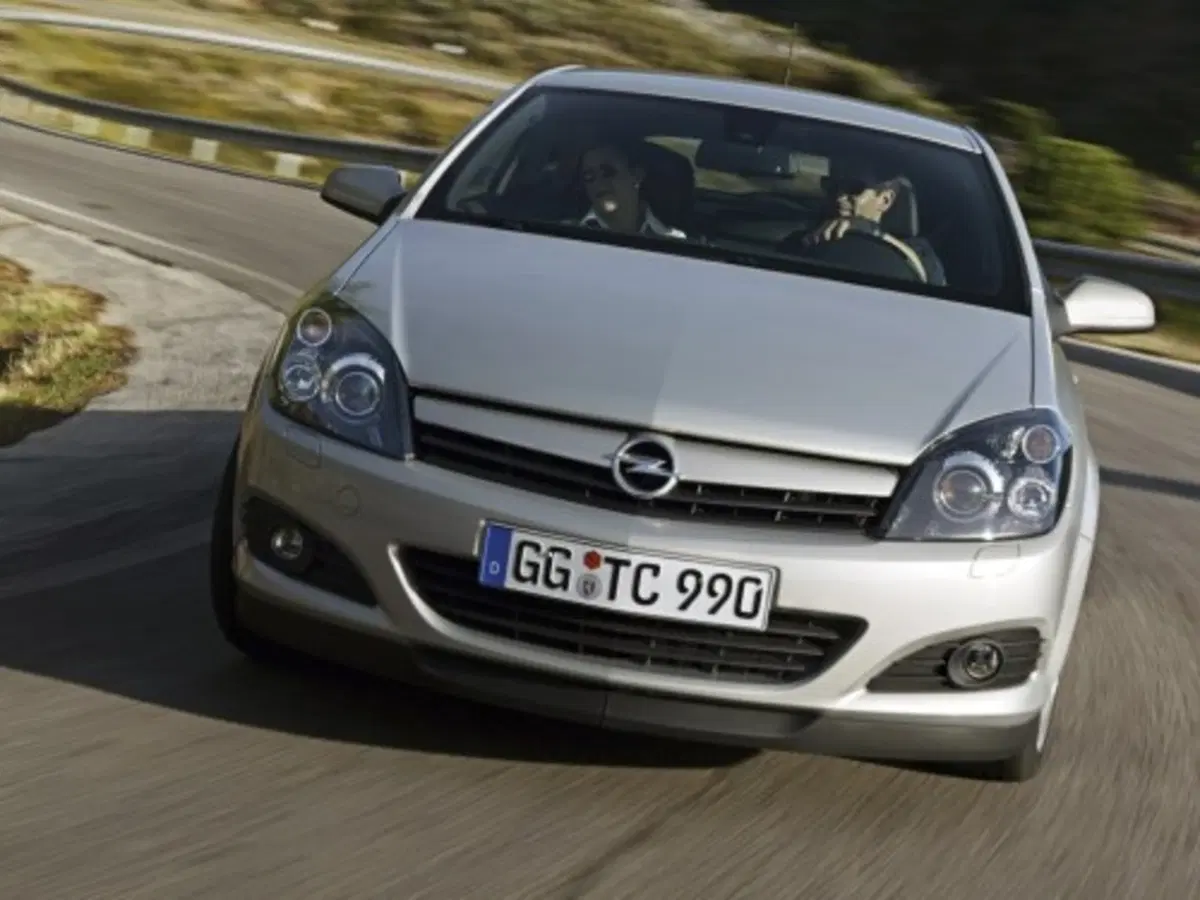 Opel Astra (11)