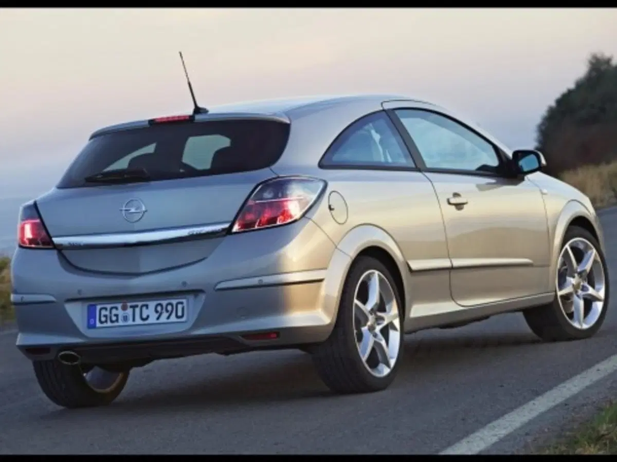Opel Astra (21)