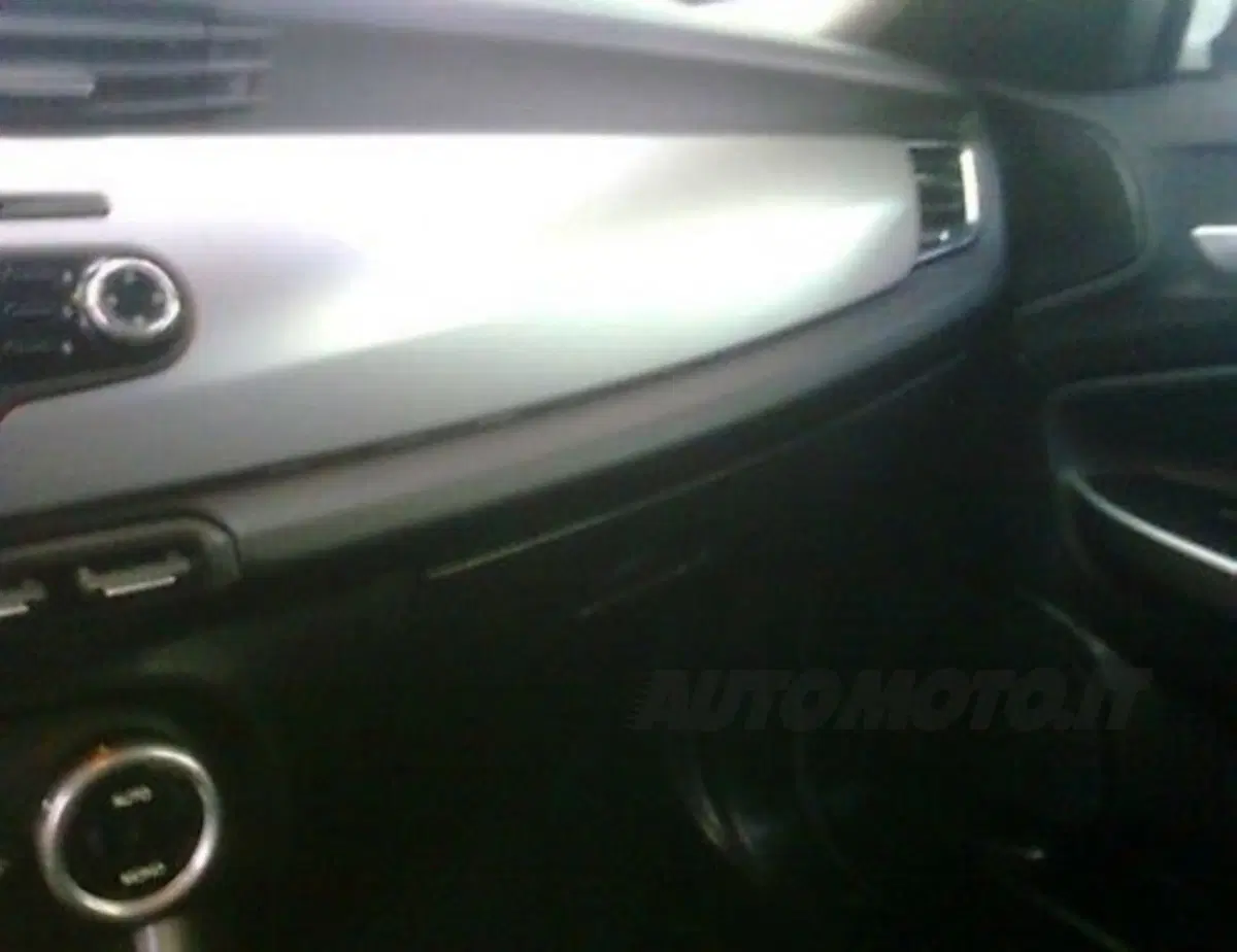 Alfa Romeo Milano (8)