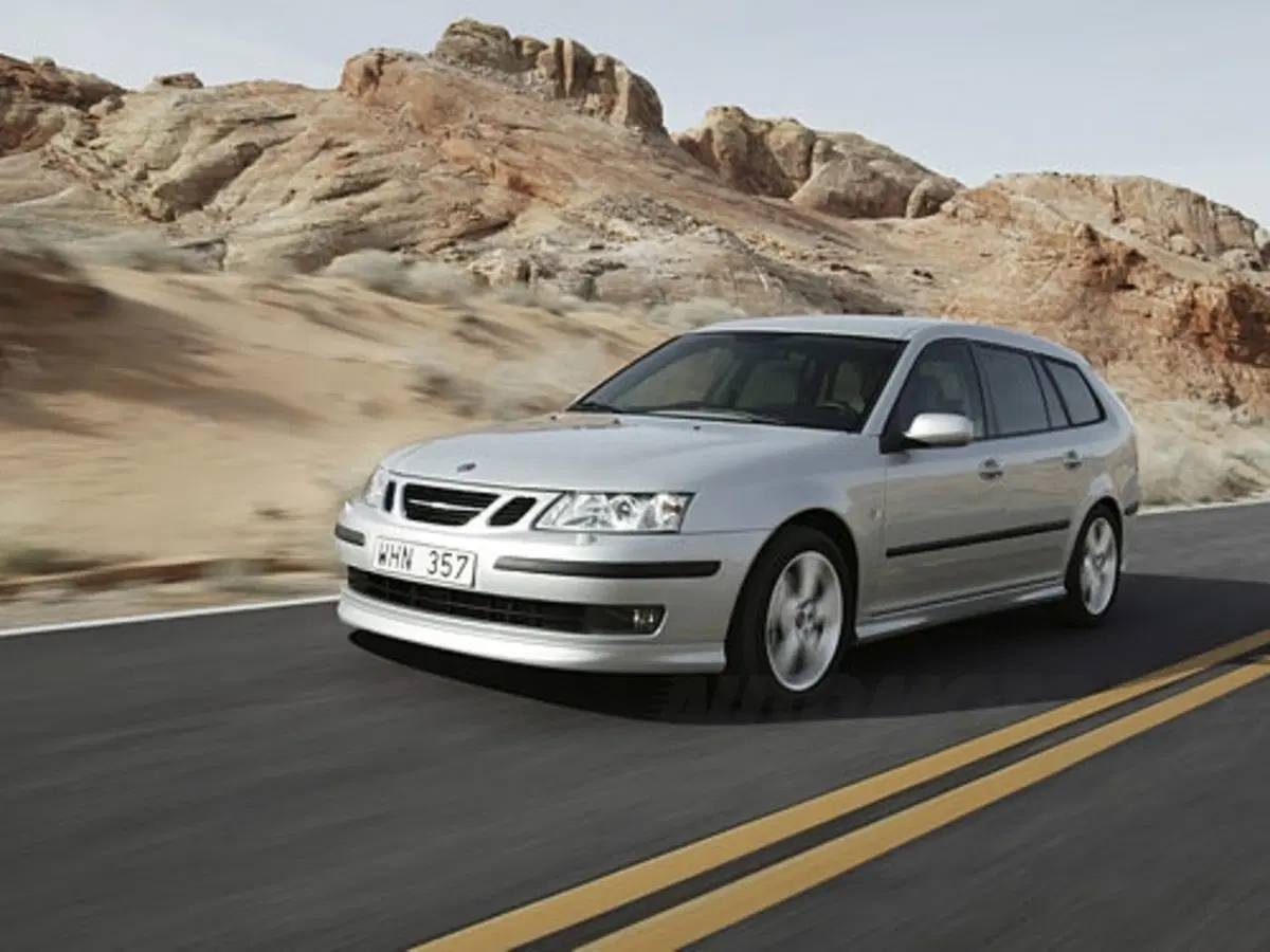 Saab cresce +40% delle vendite in Italia nel 2006. (4)