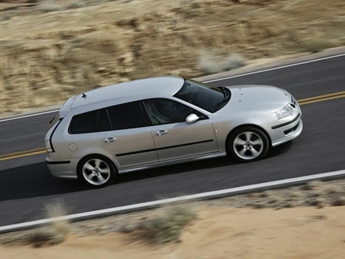 Saab cresce +40% delle vendite in Italia nel 2006. (5)