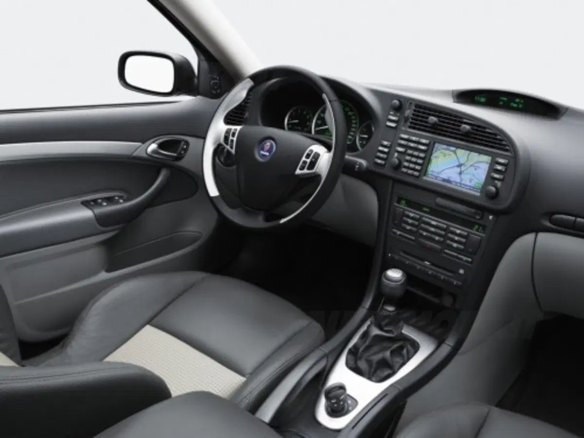 Saab cresce +40% delle vendite in Italia nel 2006. (10)