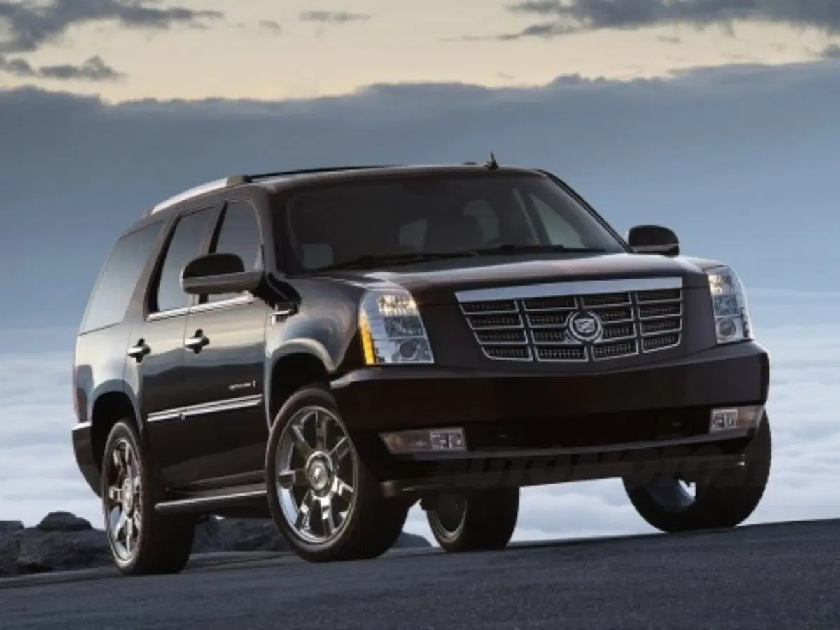 Cadillac Escalade (9)