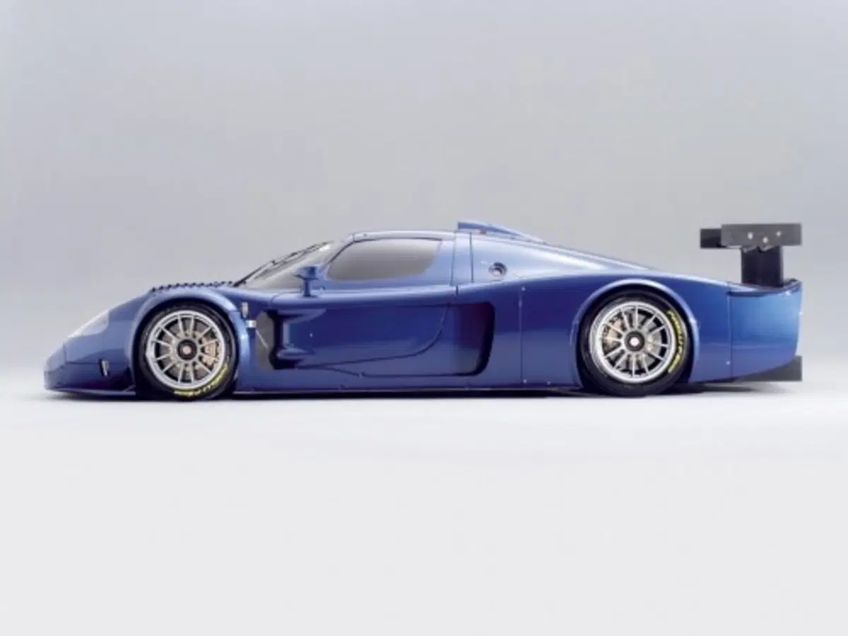 Maserati MC12 Corsa (2)