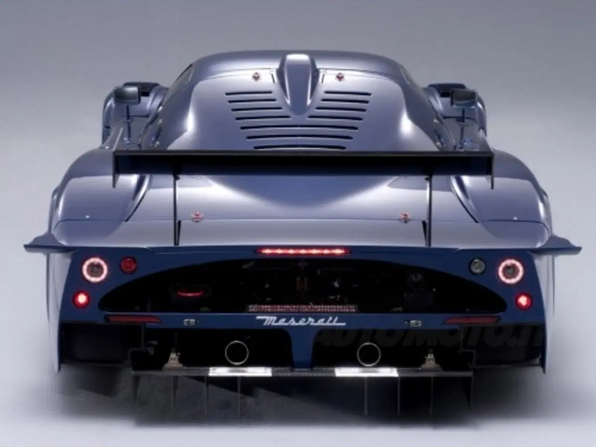 Maserati MC12 Corsa (3)