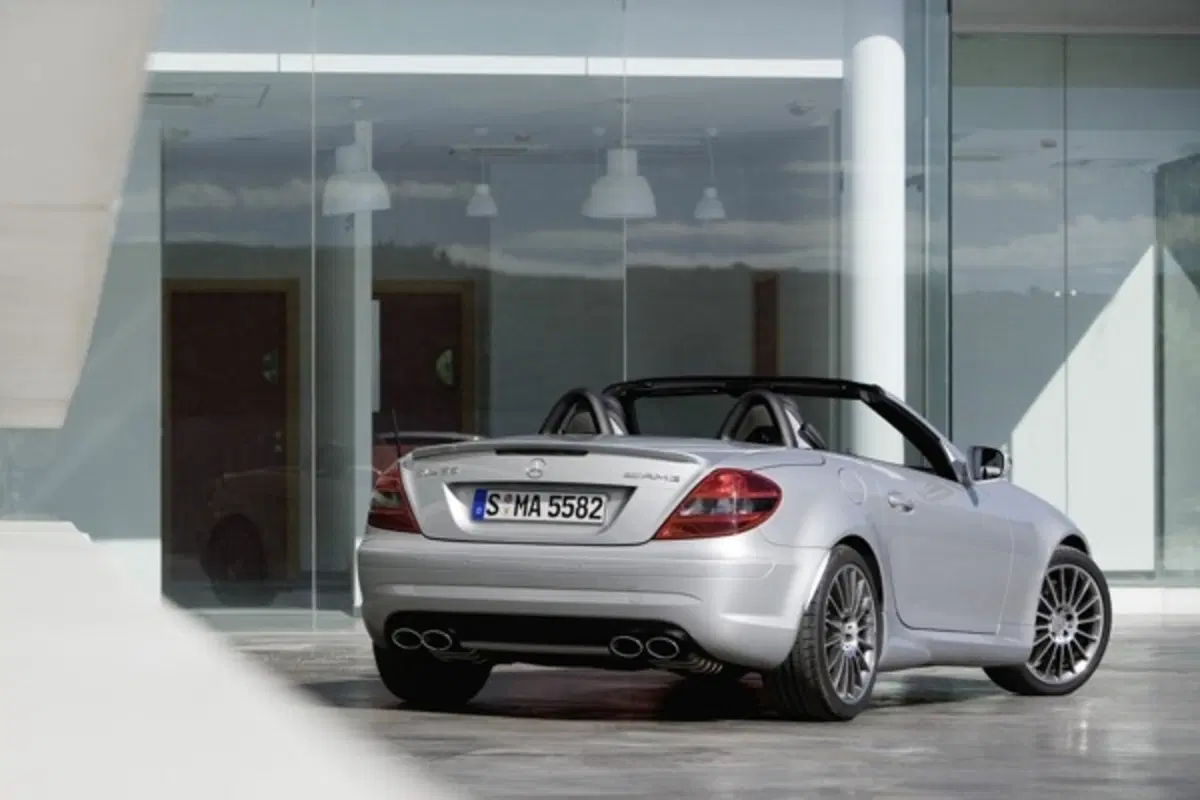 Mercedes SLK 55 AMG restyling (5)