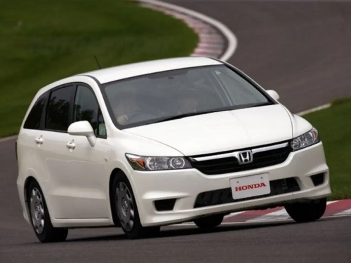 Honda nuova Stream (8)