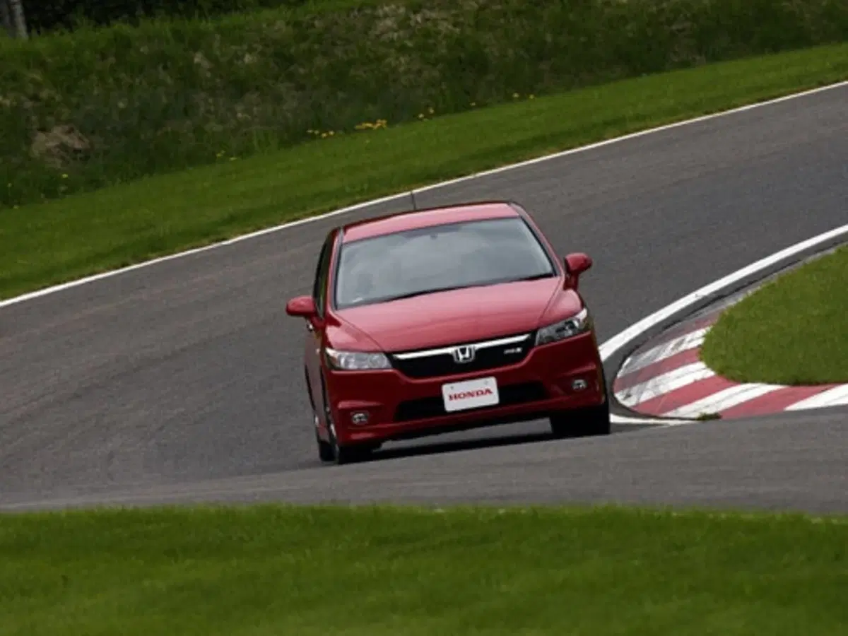 Honda nuova Stream (10)
