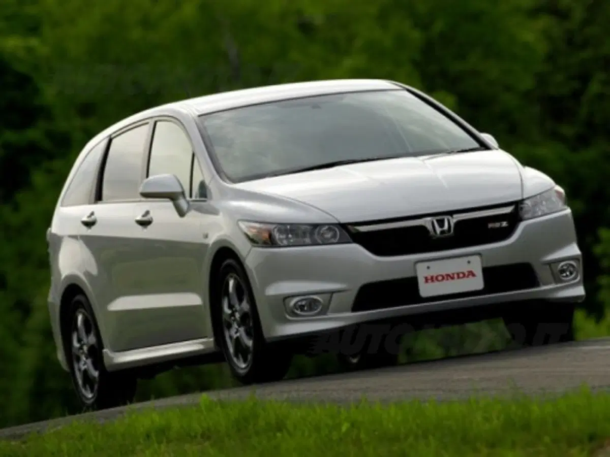 Honda nuova Stream (11)