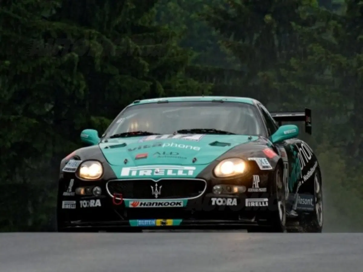24 Ore del Ring: Maserati GranSport Trofeo affidabili e veloci