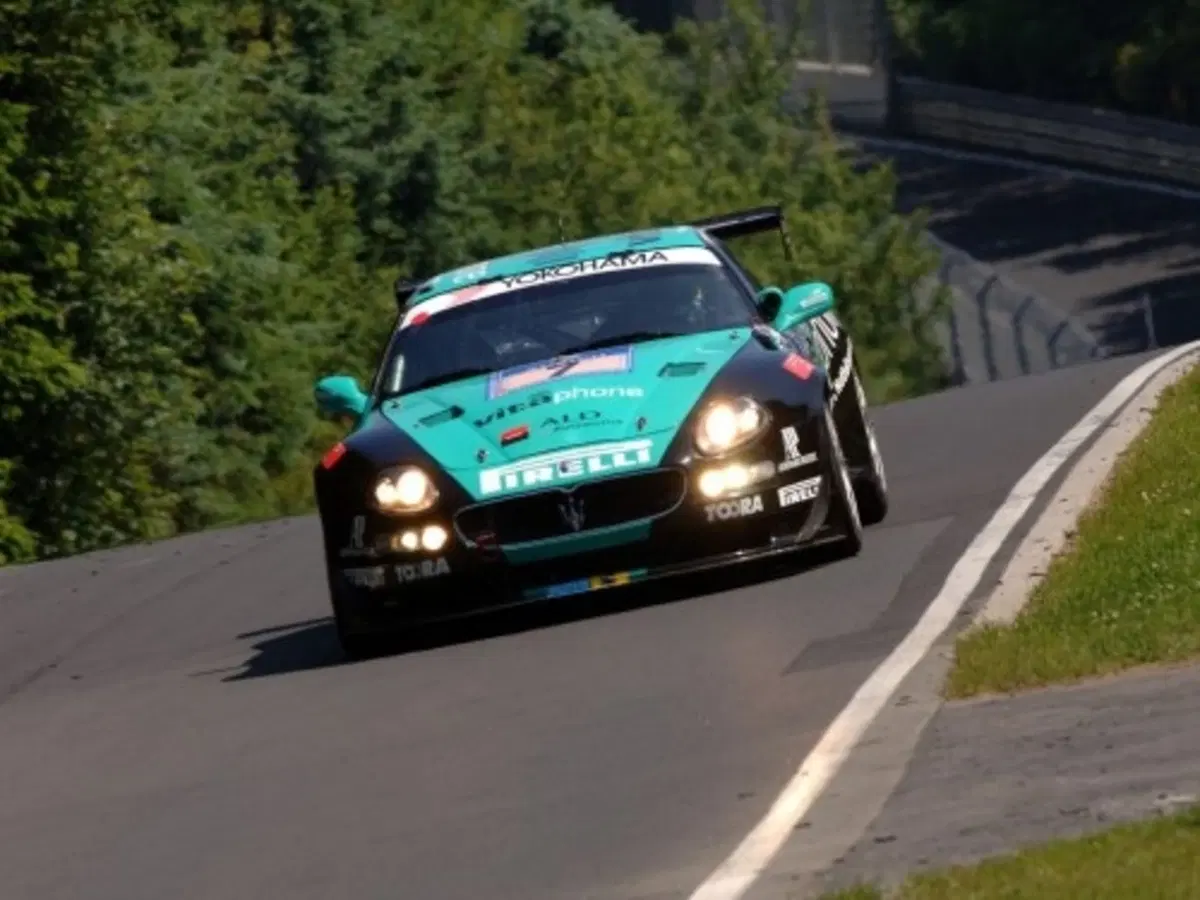 24 Ore del Ring: Maserati GranSport Trofeo affidabili e veloci (5)