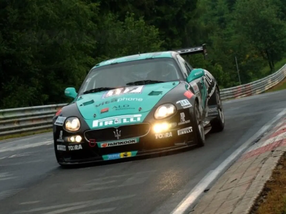 24 Ore del Ring: Maserati GranSport Trofeo affidabili e veloci (15)