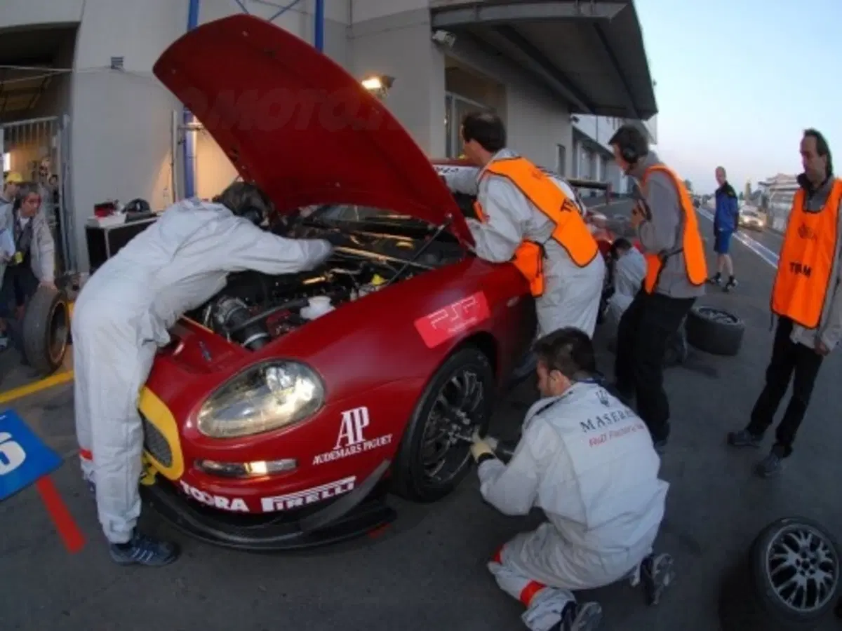24 Ore del Ring: Maserati GranSport Trofeo affidabili e veloci (16)