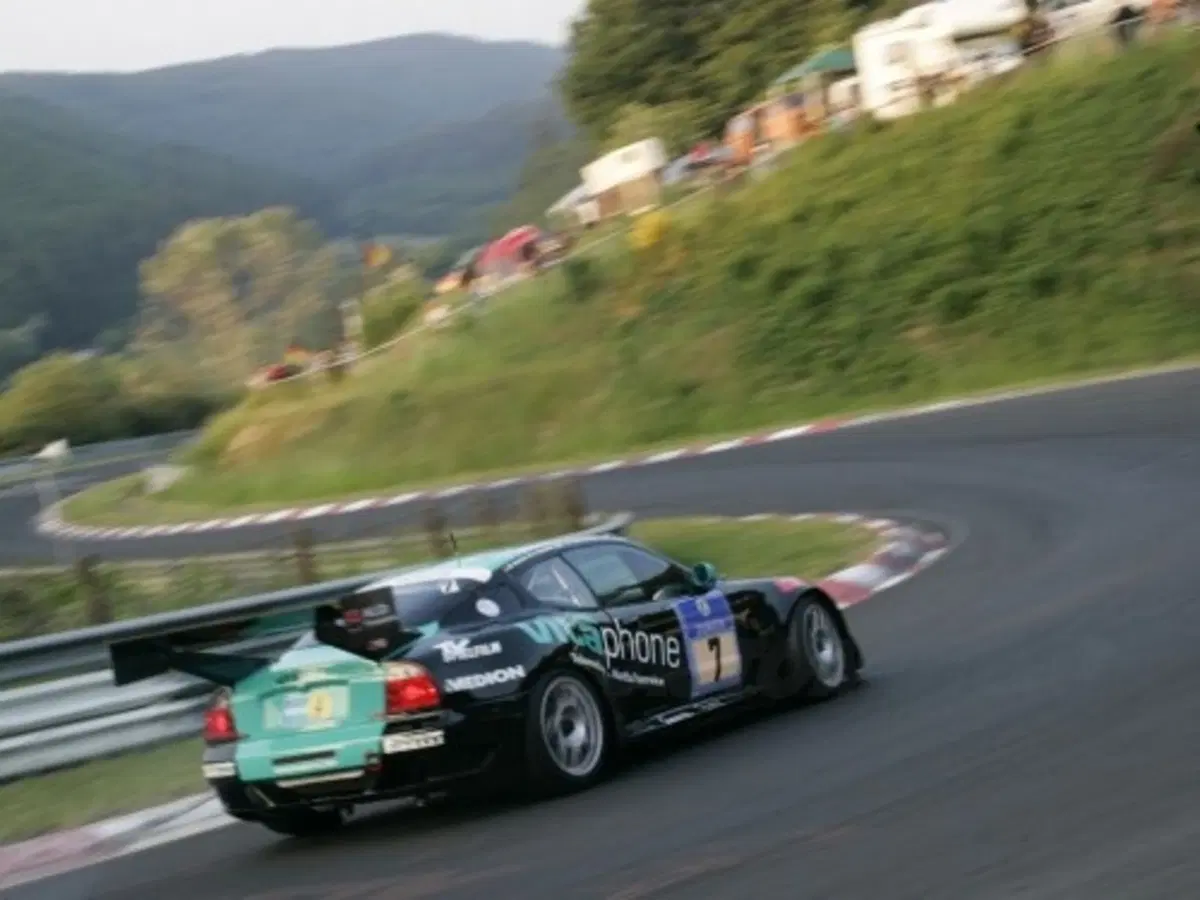 24 Ore del Ring: Maserati GranSport Trofeo affidabili e veloci (25)