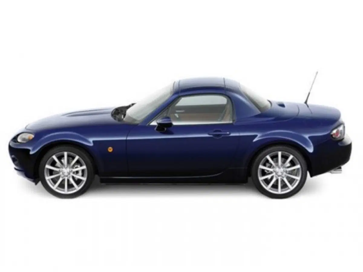 Mazda MX-5 Roadster-Coupé (3)