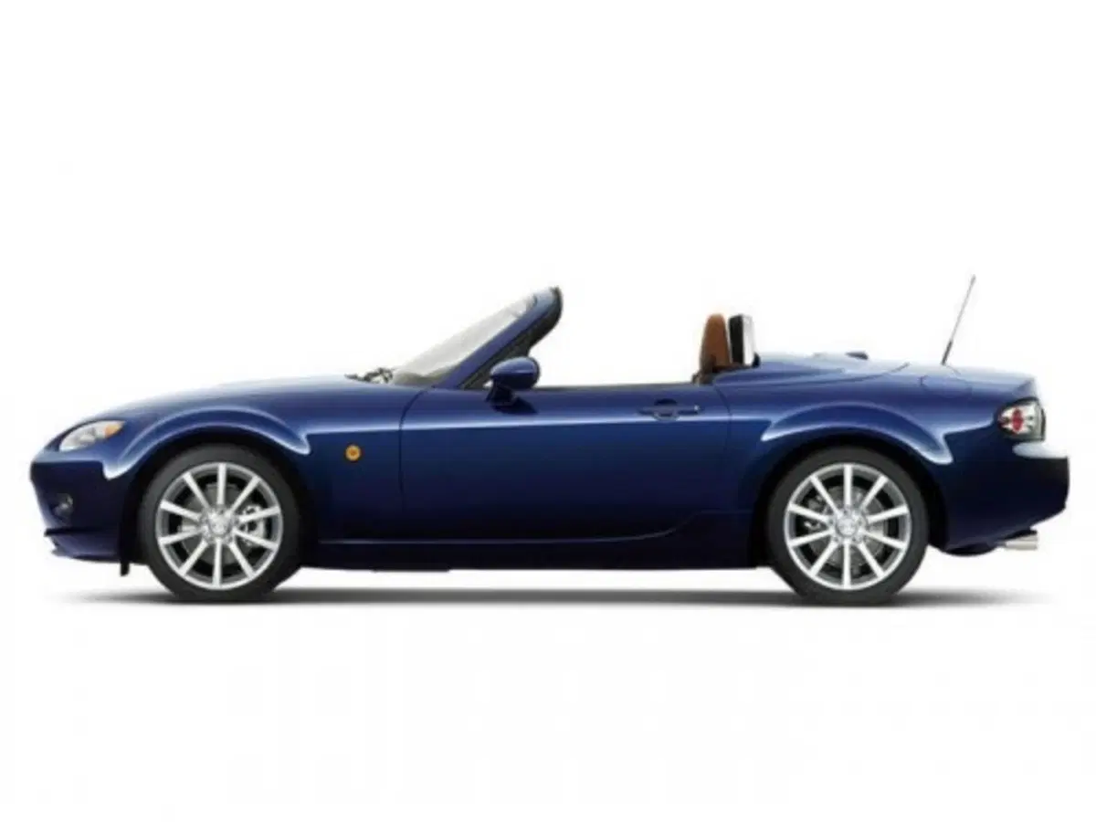 Mazda MX-5 Roadster-Coupé (5)
