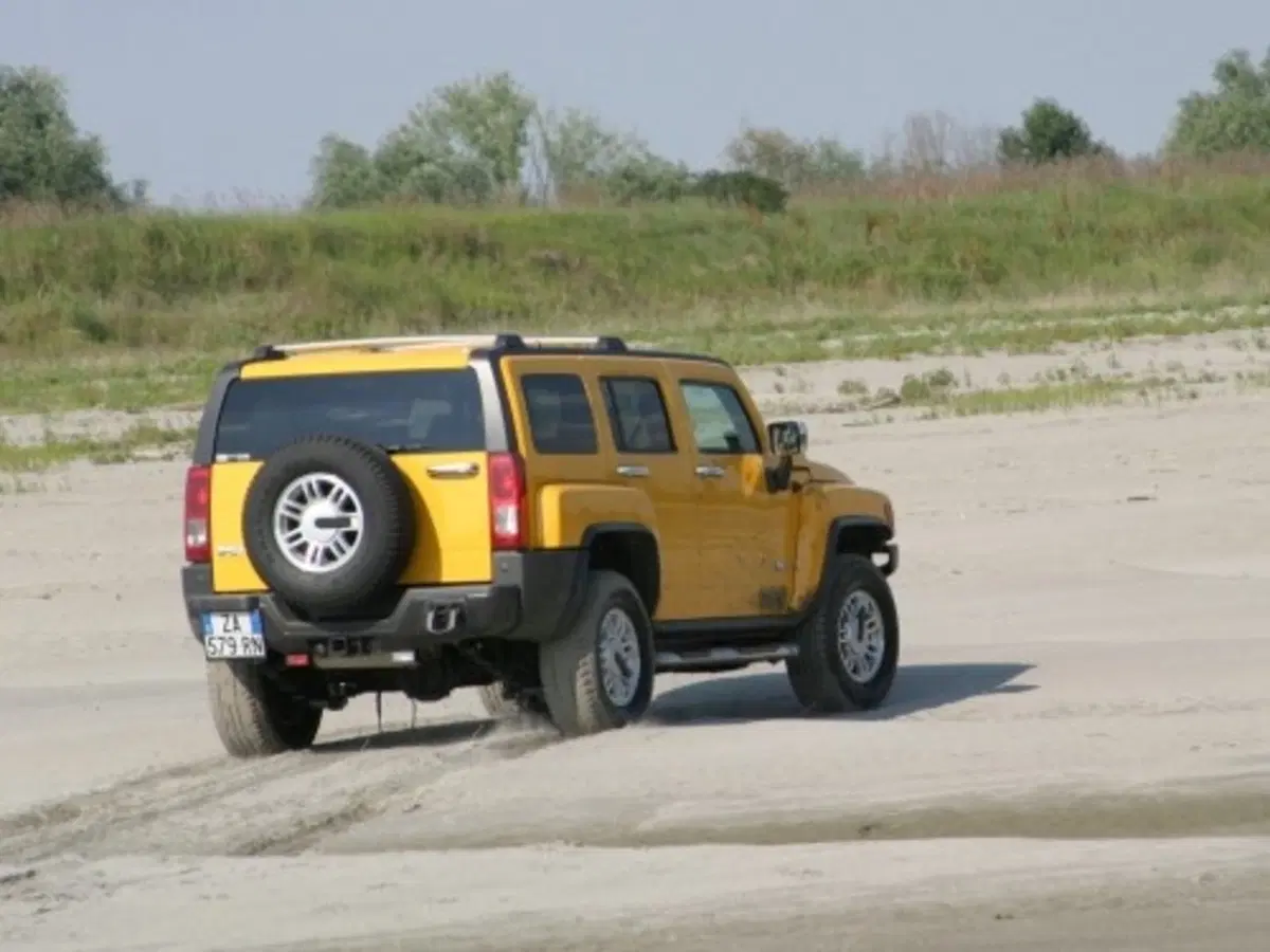 Hummer H3 (25)