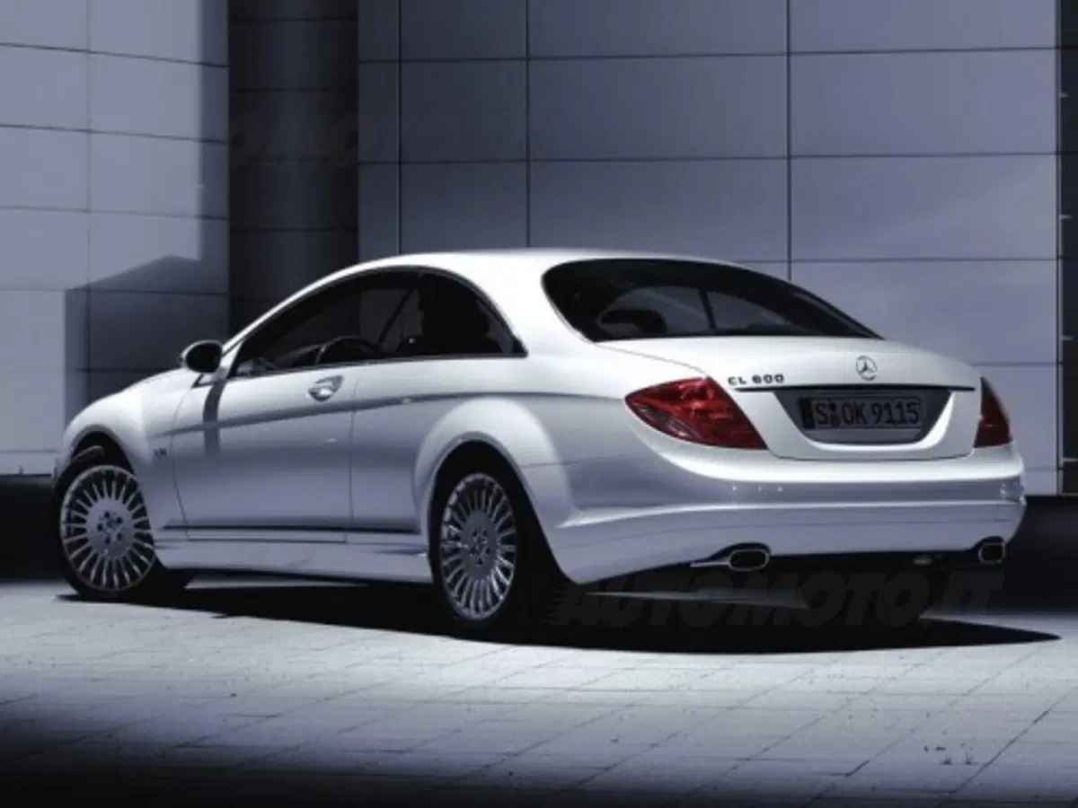 Mercedes CL 2007 (4)
