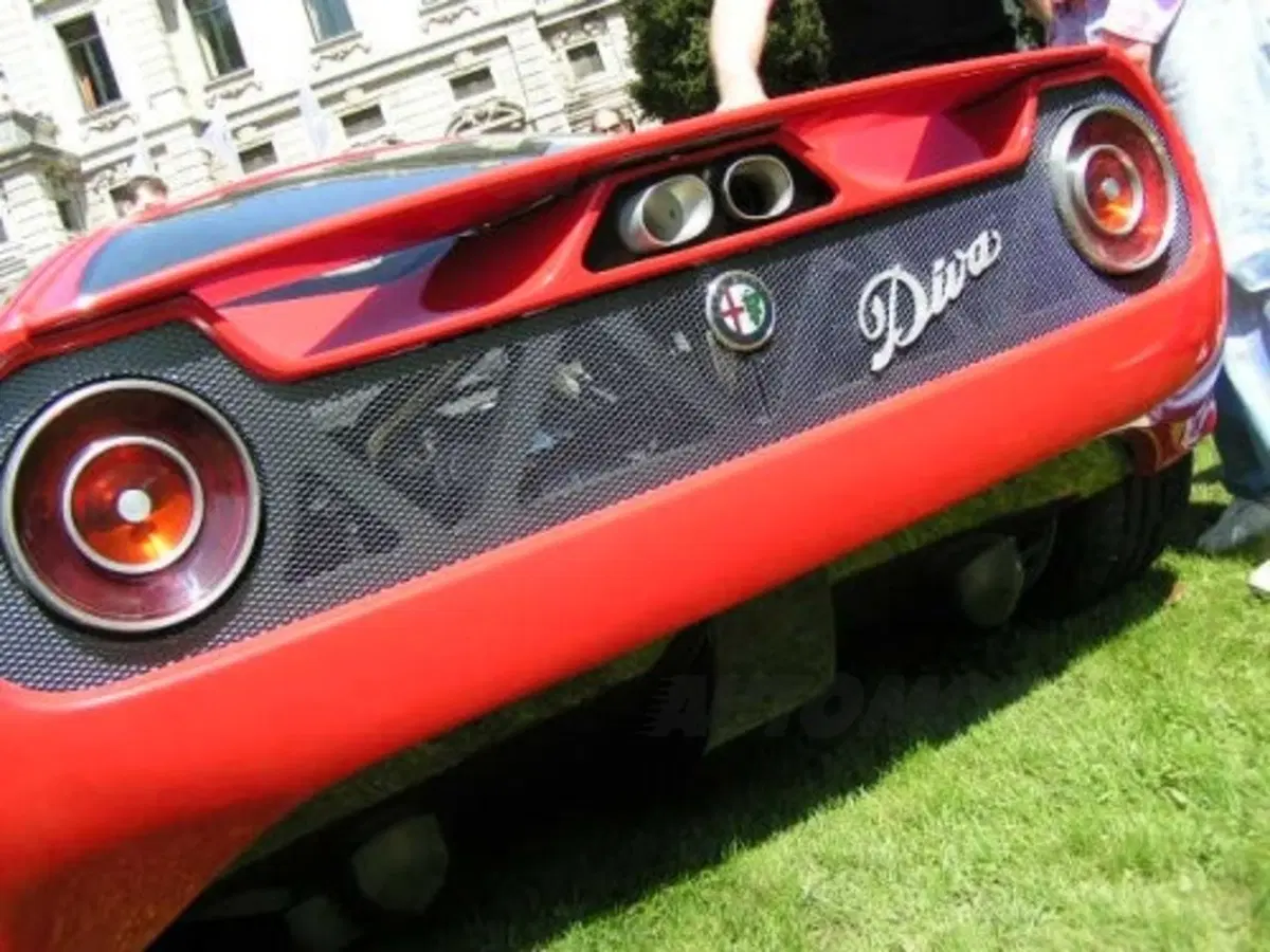 Alfa Romeo Diva (6)