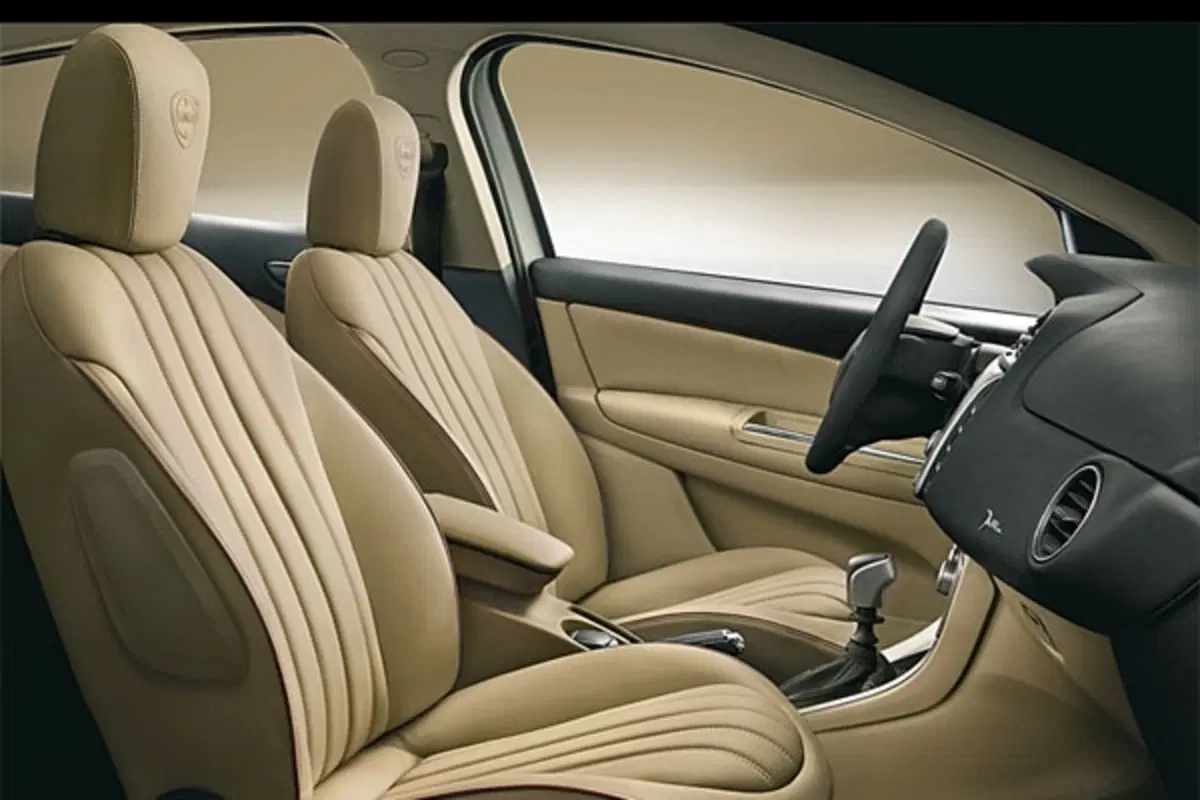 Nuova Lancia Delta (14)