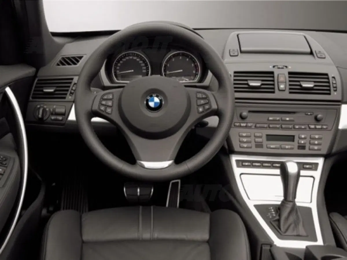 BMW X3 restyling (3)
