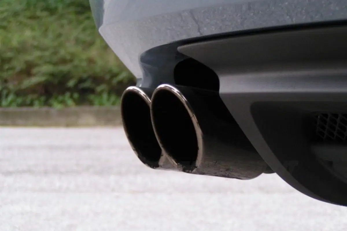 Jaguar XKR (19)