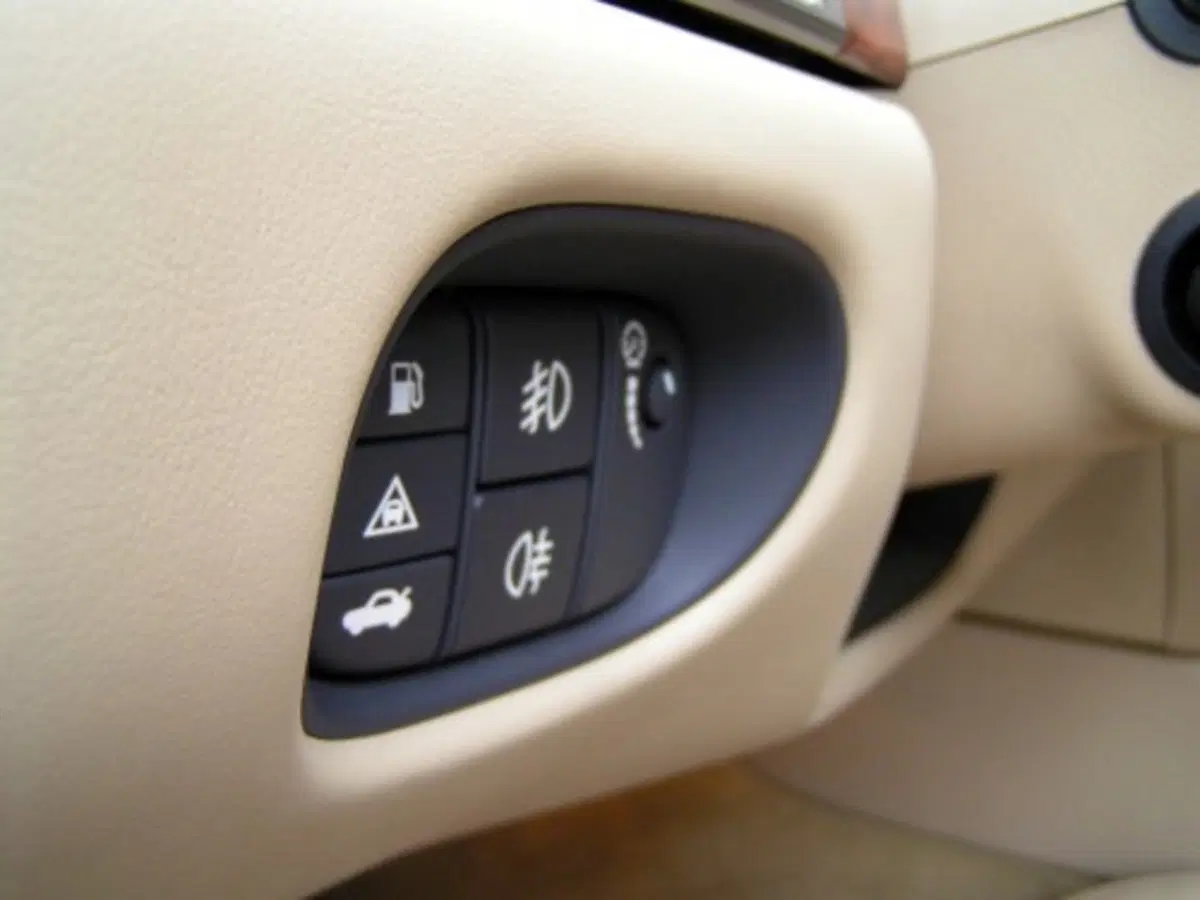 Jaguar XKR (52)