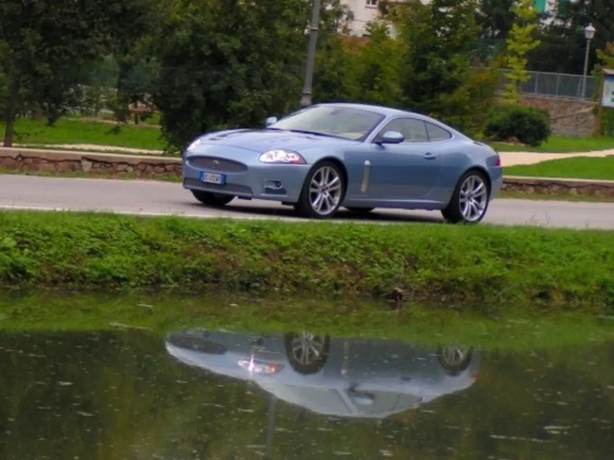 Jaguar XKR (55)