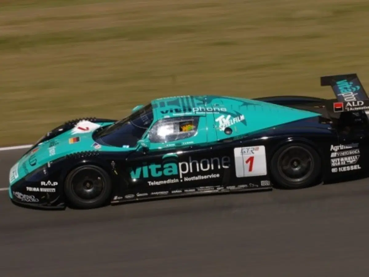 FIA GT, Oschersleben: doppietta Maserati MC12 (10)