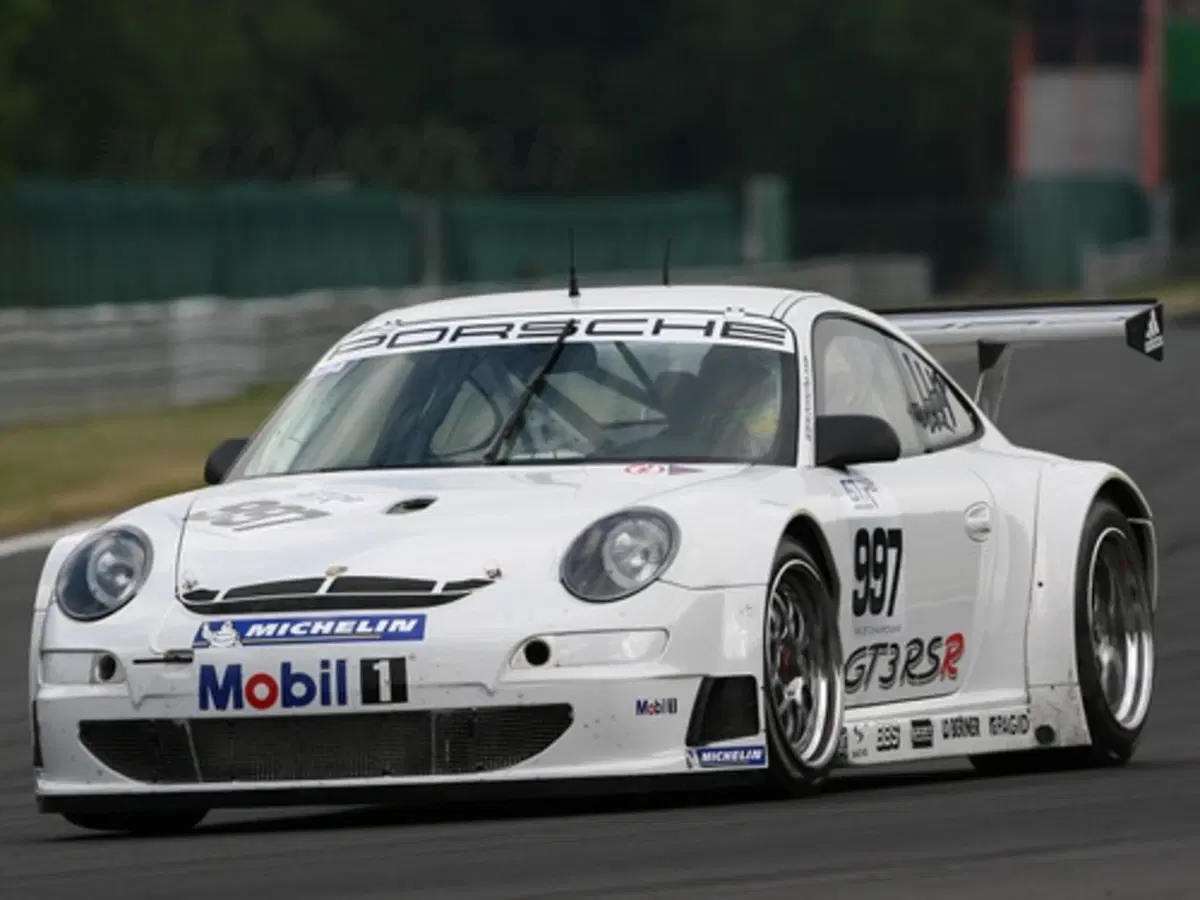 Porsche 911 GT3 RSR (997) (2)