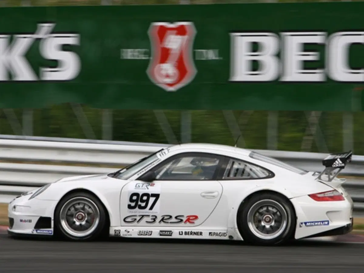 Porsche 911 GT3 RSR (997) (3)