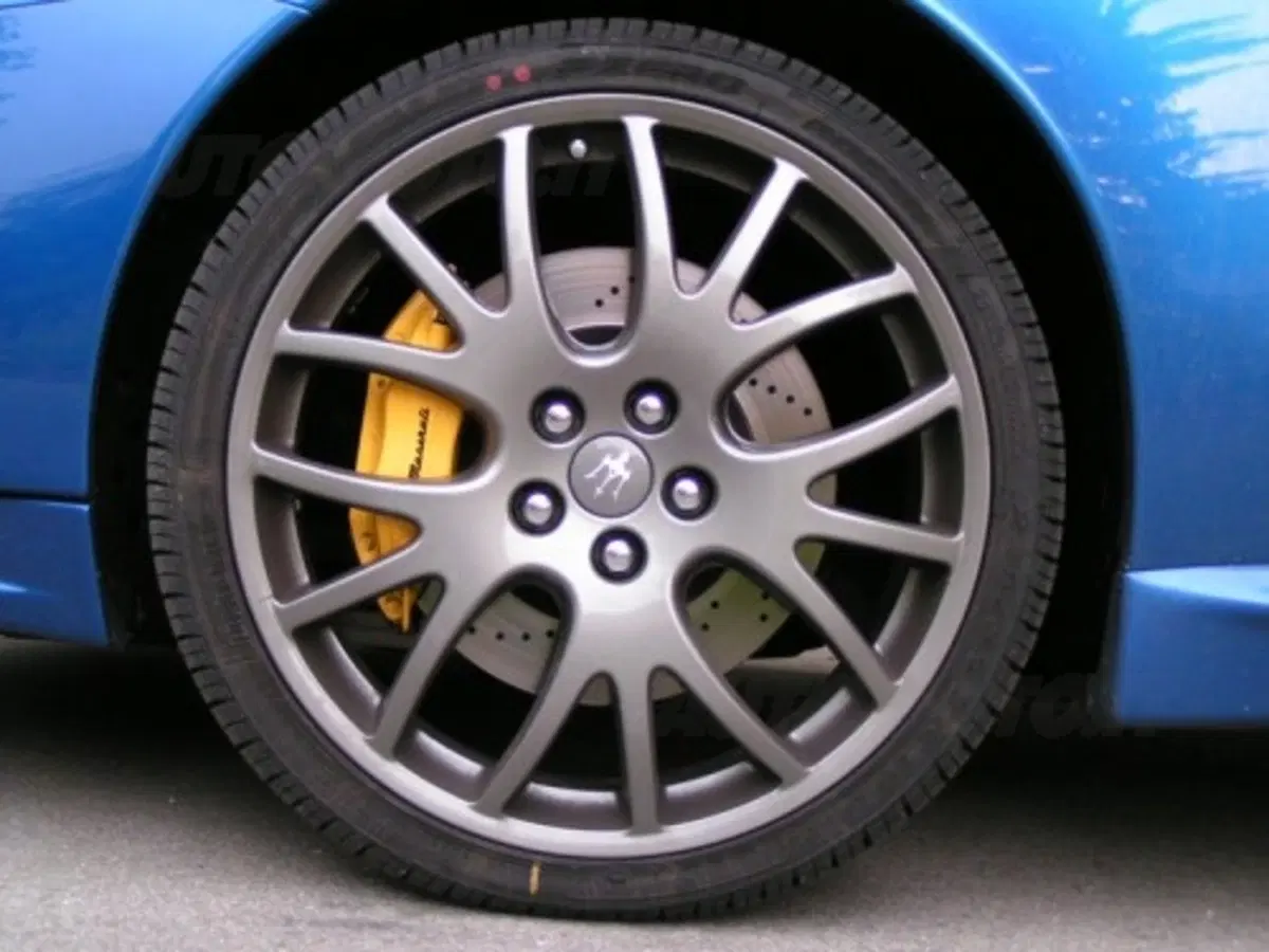 Maserati GranSport (13)
