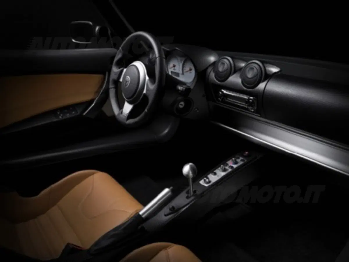 Tesla Roadster (7)